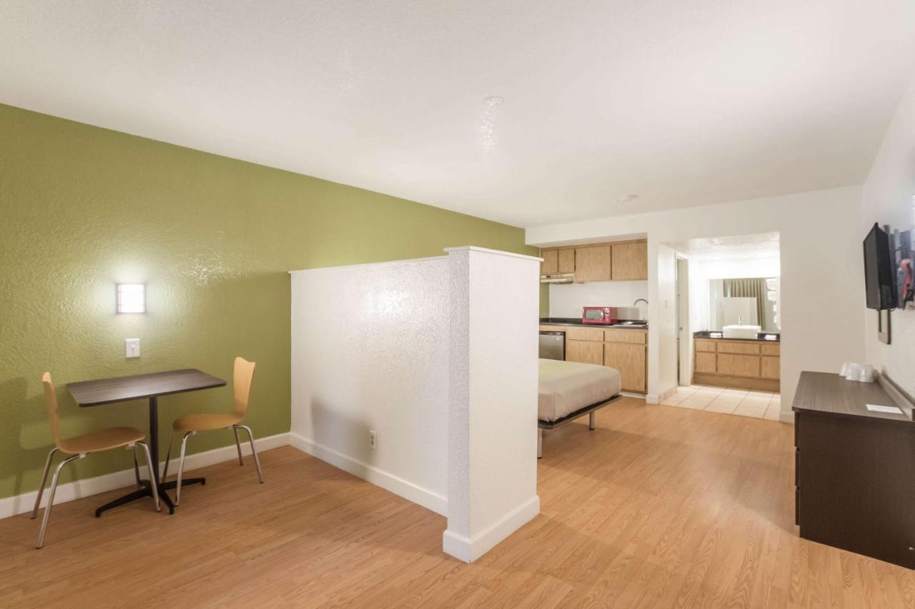 Motel 6 Hemet Kültér fotó