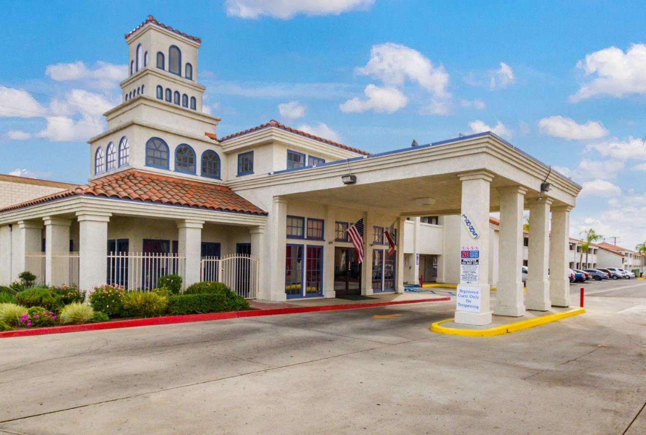 Motel 6 Hemet Kültér fotó